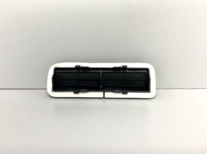 Решетка вентиляционная Lada Granta 2190 2011-2015