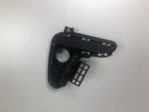 Рамка противотуманной фары правой Kia Rio 4 FB 2017>