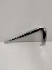 Молдинг переднего бампера правый Lada Vesta 2015-22