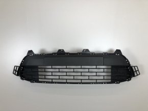 Решетка в бампер центральная Kia Rio 4 FB 2017-2020