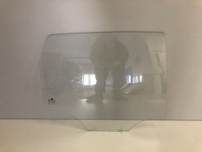 Стекло двери задней правой Chevrolet Aveo T200 2003-2008