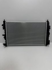 Радиатор охлаждения двигателя Chevrolet Cruze J300 2008-2012
