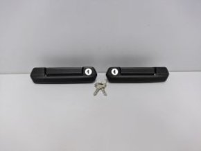 Ручка двери наружная комплект Lada 2121 1977-2019