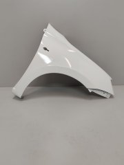 Крыло переднее правое пластиковое Лада Granta 2190 2011-17