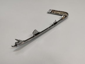 Молдинг переднего бампера правый Лада Vesta Cross SW 2017-2023