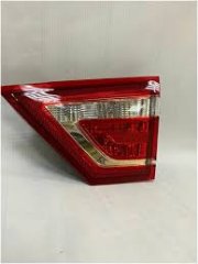 Фонарь задний внутренний правый Lada Vesta 2015