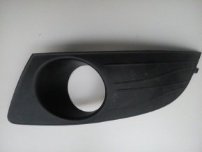 Рамка противотуманной фары левой Renault Logan 1 2005-2014