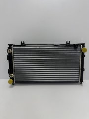 Радиатор охлаждения двигателя Лада Granta 2190 2011-15